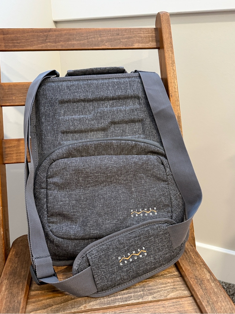 Higher Ground Capsule Plus 11” Laptop Bag Gray Orange Lined Shoulder Strap